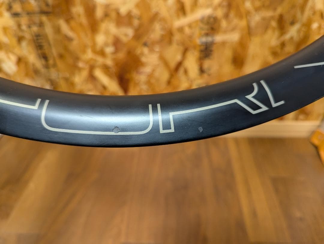 パーツ FORMOSA CarbonRimDisc 27.5/650B 28H