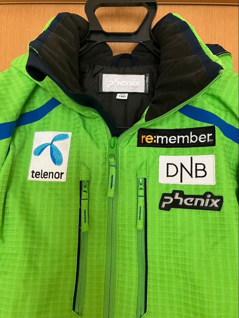 Phenix 子ども用スキーウェア 緑色