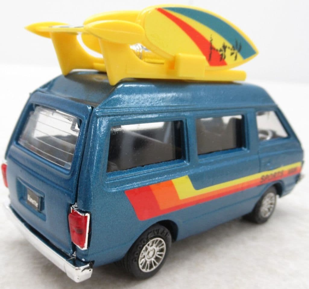 【ダイヤペット】ニッサン チェリー バネットサーフボード付（T-8）※価格相談可