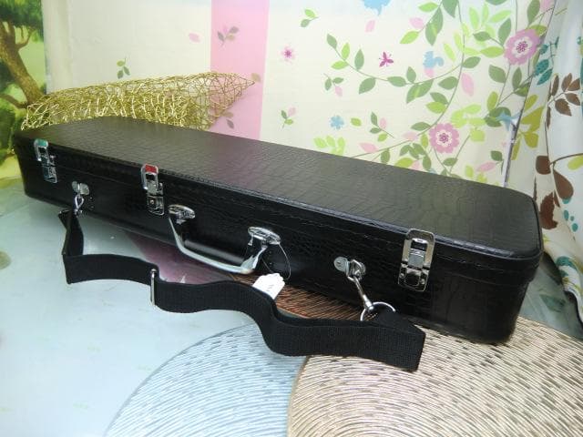 新品未使用(送料無料)11.980円　沖縄三線専用　一丁入ふかふかハードケース
