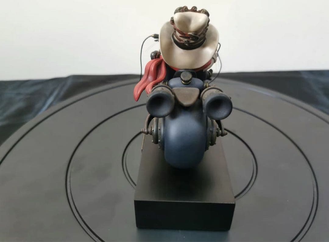 デザイナーズトイ 鎌田光司 ハムスターの機関車 赤版 トレトイフィギュア