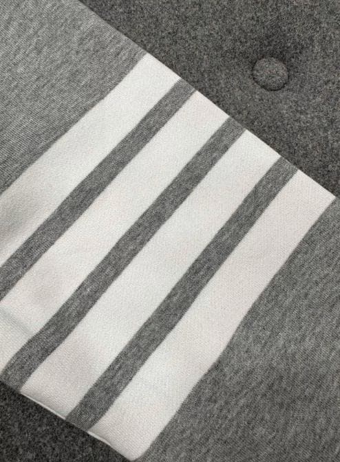 トムブラウン THOM BROWNE グレー ー スウェット　トレーナー