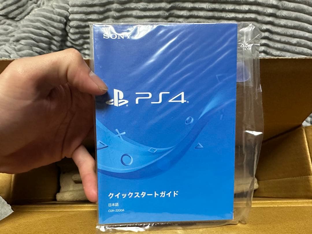 SONY PS4 500GB HDR ワイヤレスコントローラー2つ付き