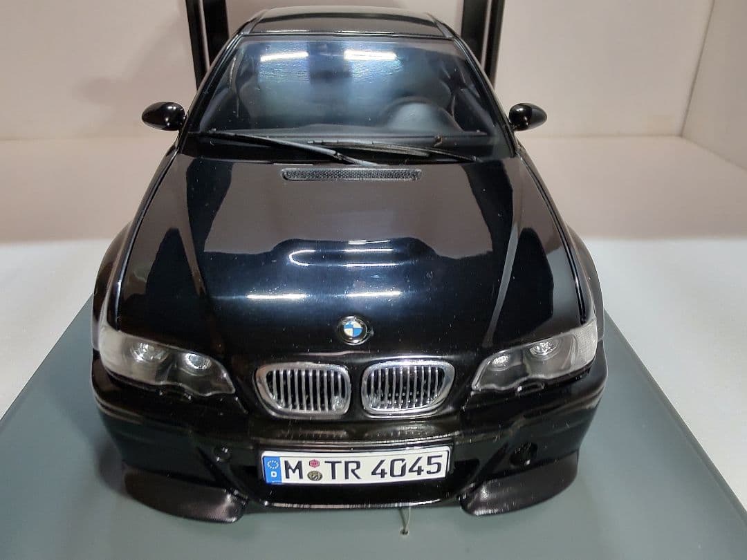 オートアート  M3 CSL E46 1/18 ブラック
