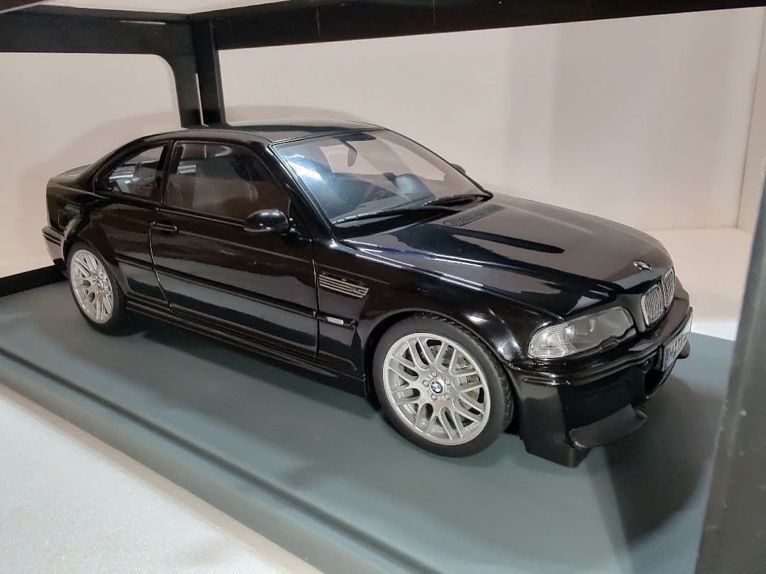 オートアート  M3 CSL E46 1/18 ブラック