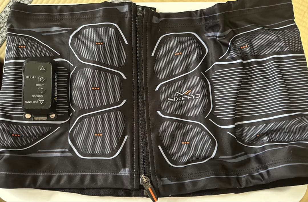 SIXPAD SIXPRO EMSトレーニングサポーター