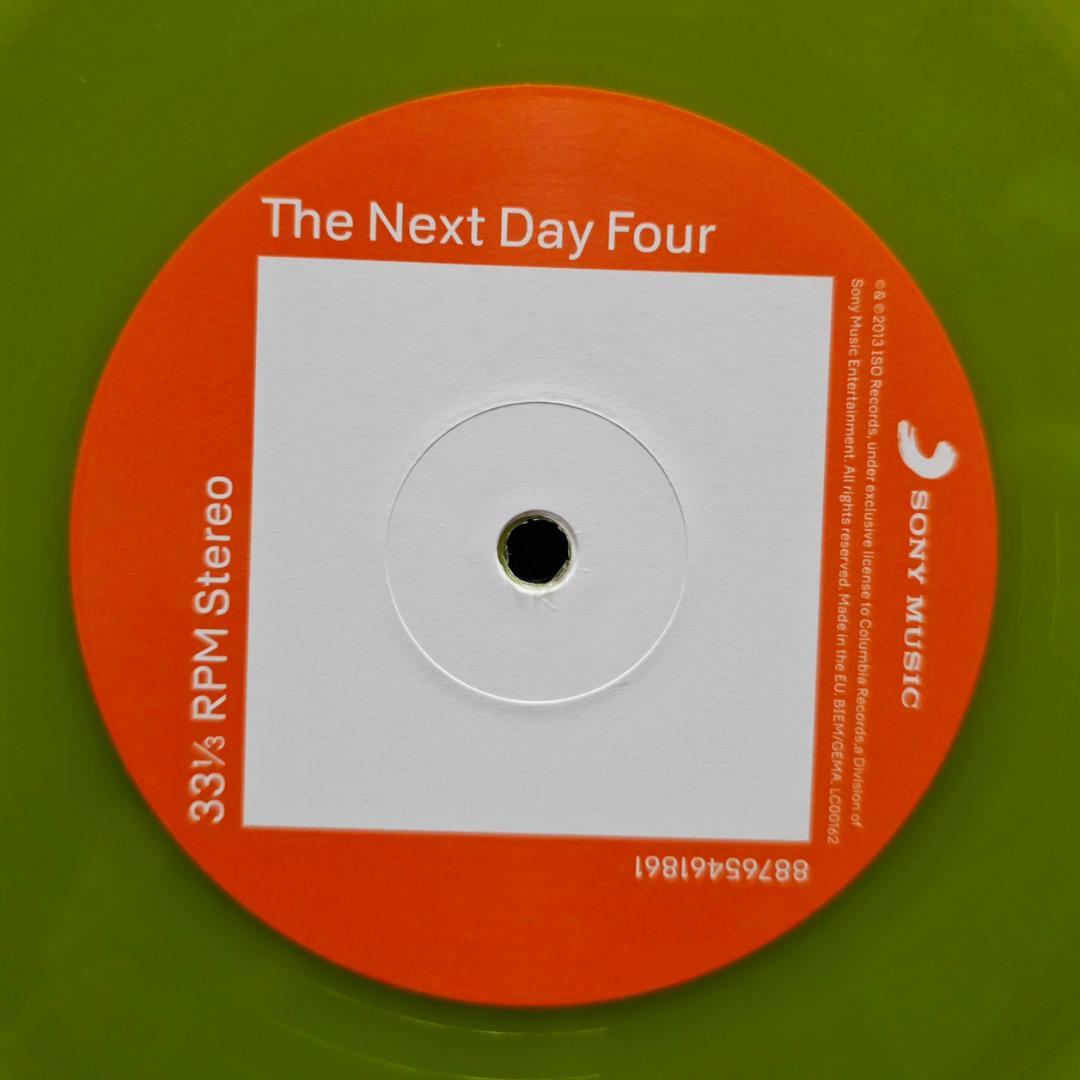 k*n様 美品 デヴィッドボウイ 「The Next Day」 カラー２枚組LP