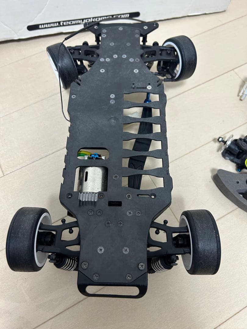 最終値下げ！！　ヨコモ　ドリフトパッケージ　シャーシ　ドリパケ　ラジドリ