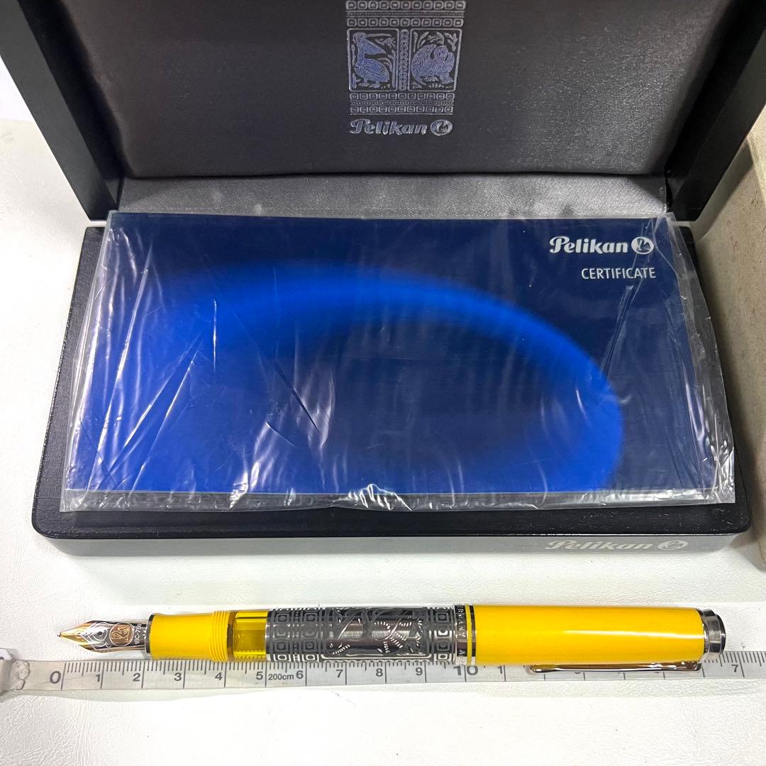 Pelikan ペリカン トレド M910 万年筆 イエロー 18K M