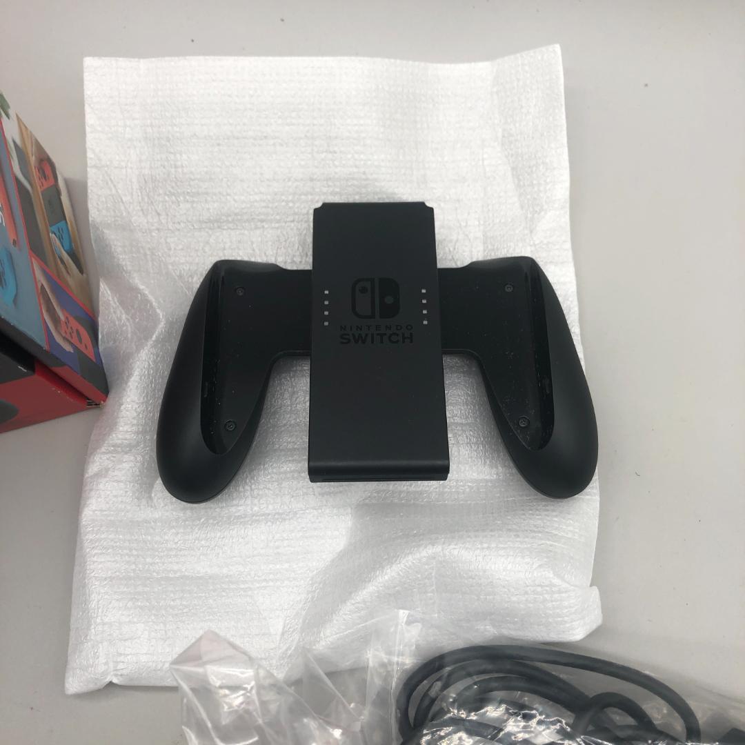 NINTENDO　SWITCH　HAC-001　ブラック　任天堂　ゲーム機　K