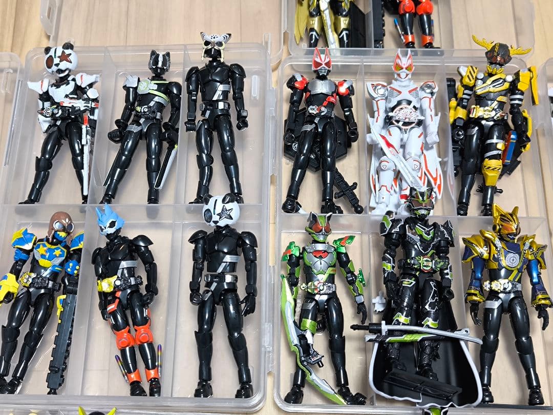 仮面ライダーギーツ 装動セット