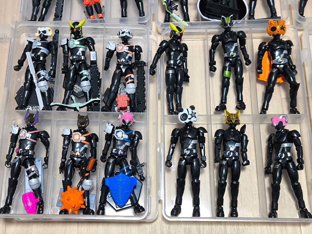 仮面ライダーギーツ 装動セット