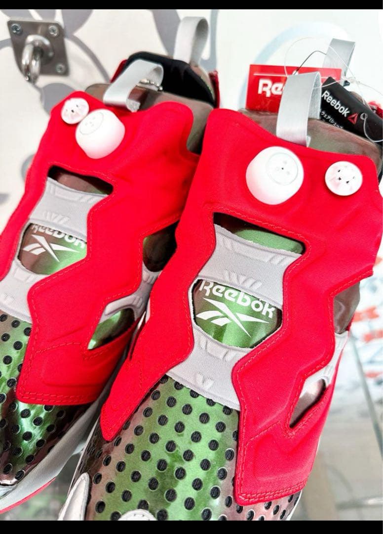 【新品】リーボック 攻殻機動隊 アニメ 限定 スニーカー フューリー NEW