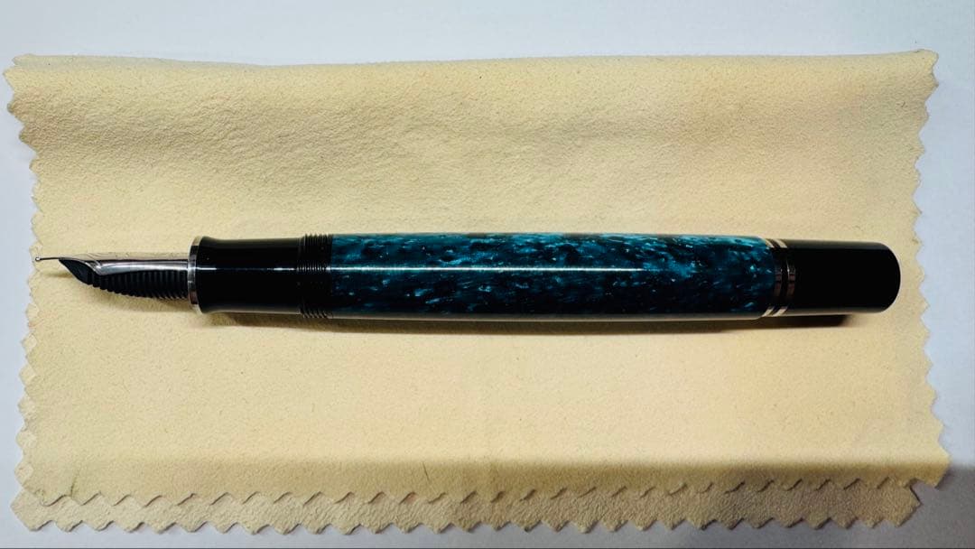 お*か様 ペリカン スーベレーン M805 オーシャンスワール　ニブEF　Pel