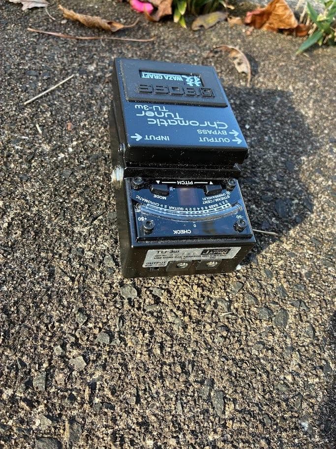 ★BOSS★TU-3ｗ★ギターチューナー