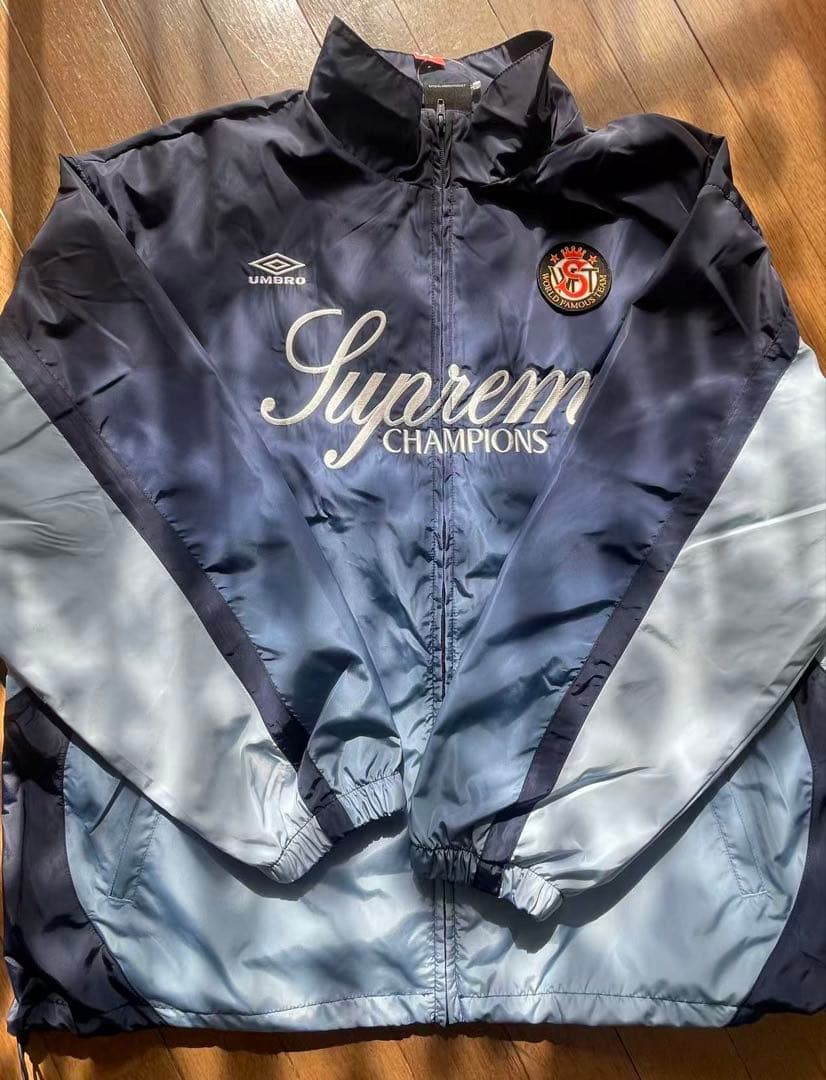 ウェア Supreme x Umbro Gradient Track Jacket L