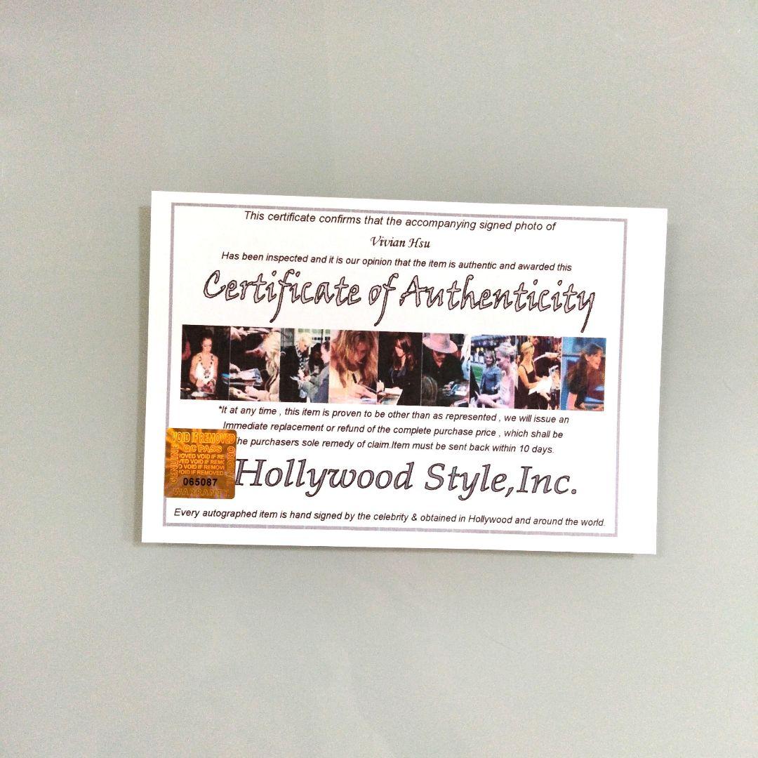 ビビアン・スー直筆サイン入り2Lサイズ写真…Vivian Hsu…