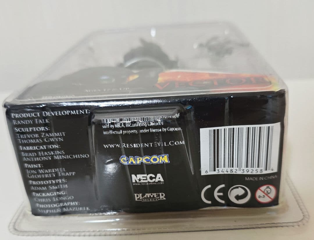 新品・未開封NECA バイオハザード ベクター 7インチ フィギュア