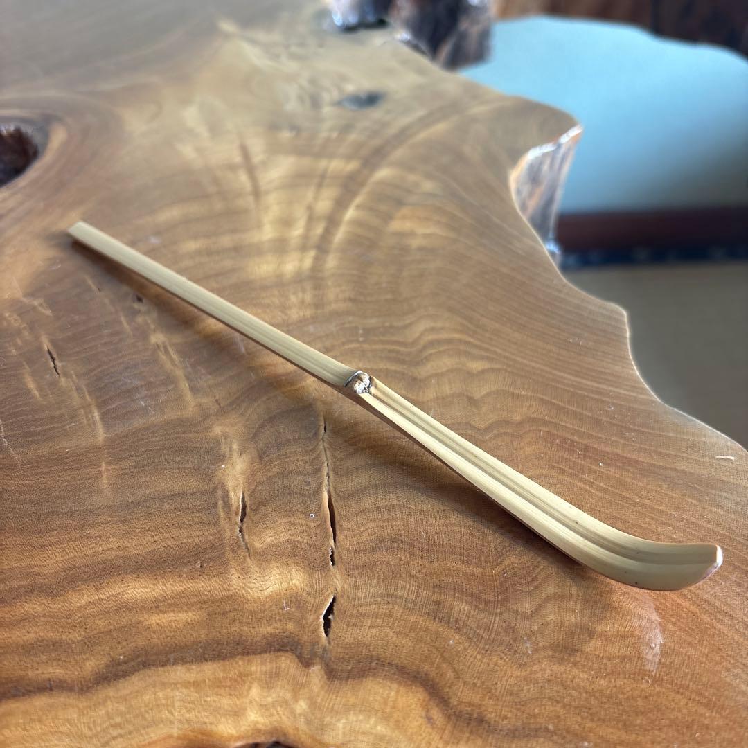 茶杓 銘「閑居」小林太玄師造 竹筒 黄梅院住職 木箱・紙箱入り