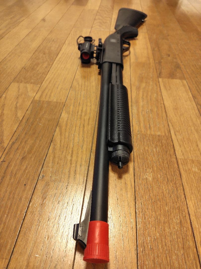 東京マルイMODEL 870 ストックとVECTOR OPTICS