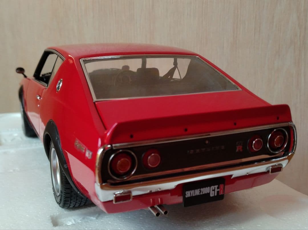 京商 1/18 日産 スカイライン 2000 GT-R 赤