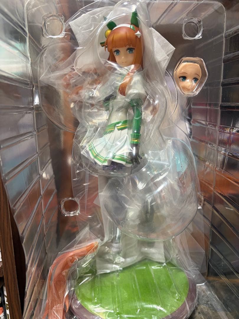 ウマ娘　サイレンススズカ フィギュア