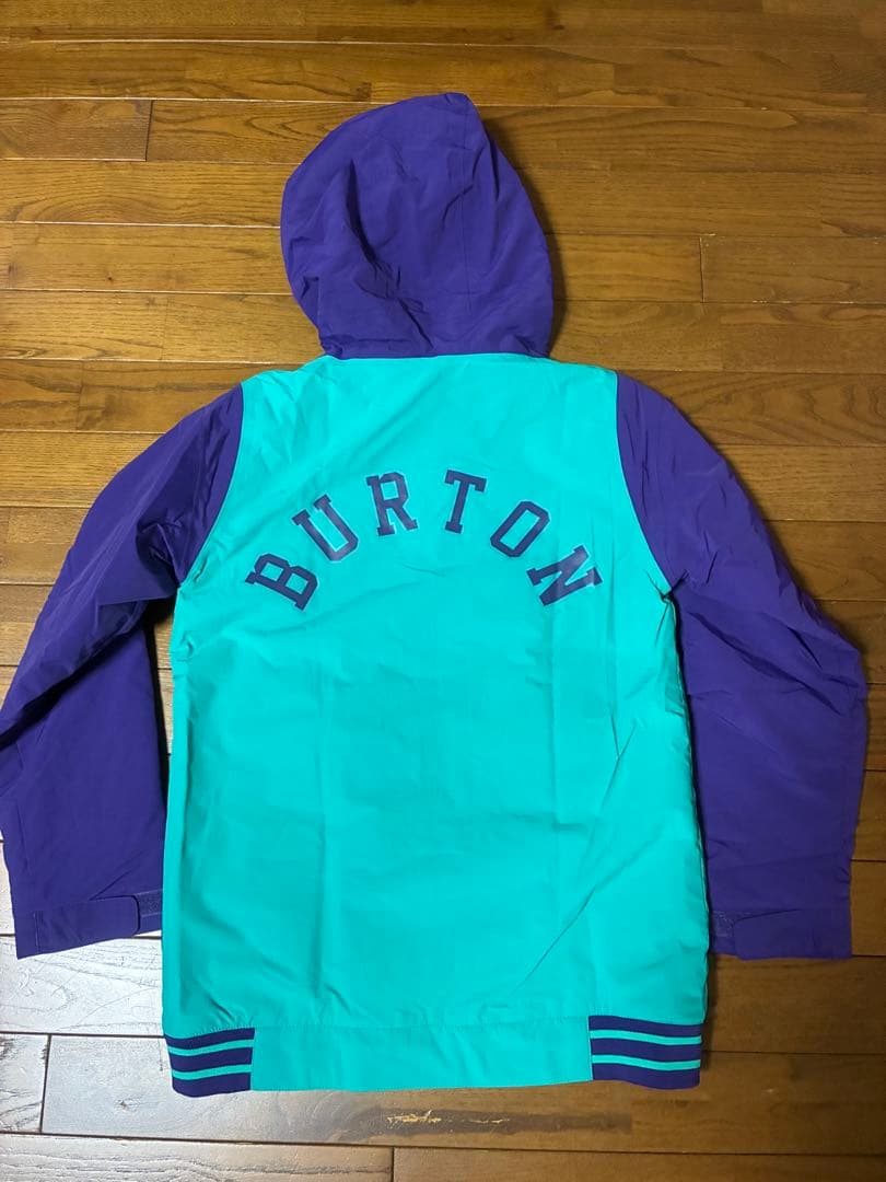 BURTON 子ども用スノーボードウェア
