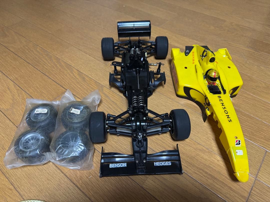 KARRさん専用　タミヤF201シャーシ