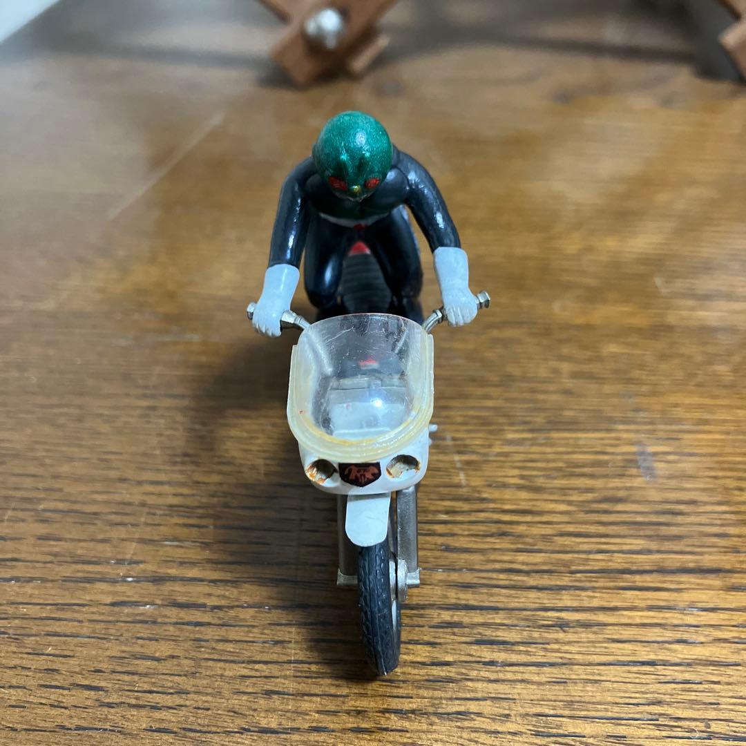 仮面ライダー　サイクロン号　超合金　レトロ