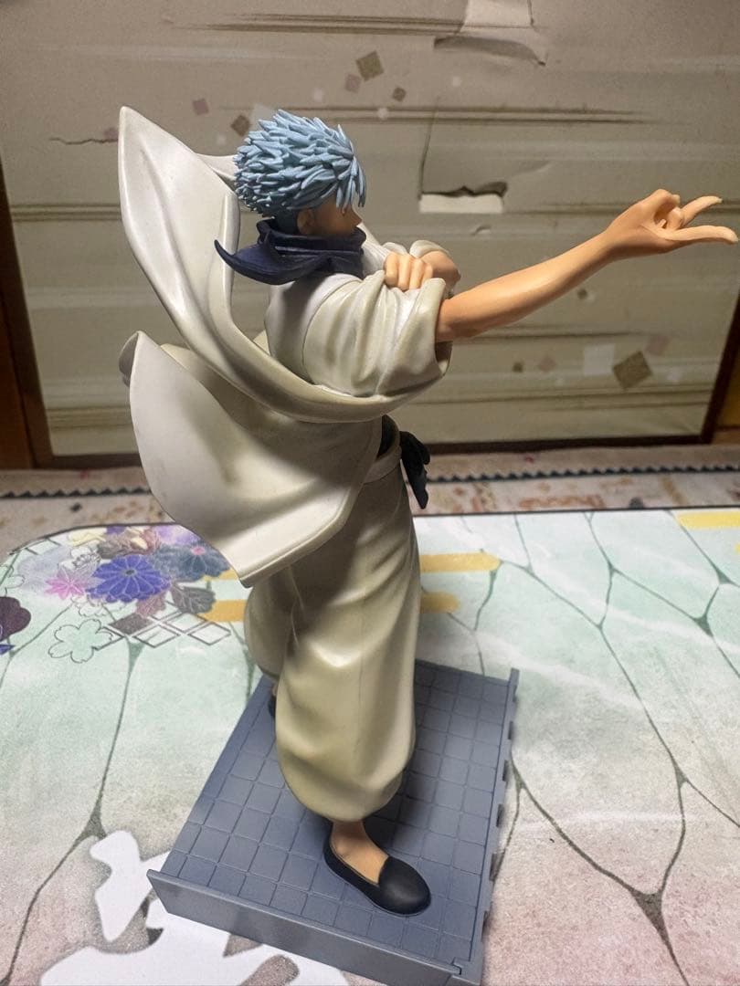 呪術廻戦　ジャンプGIGA応募者全員サービス　五条悟　フィギュア