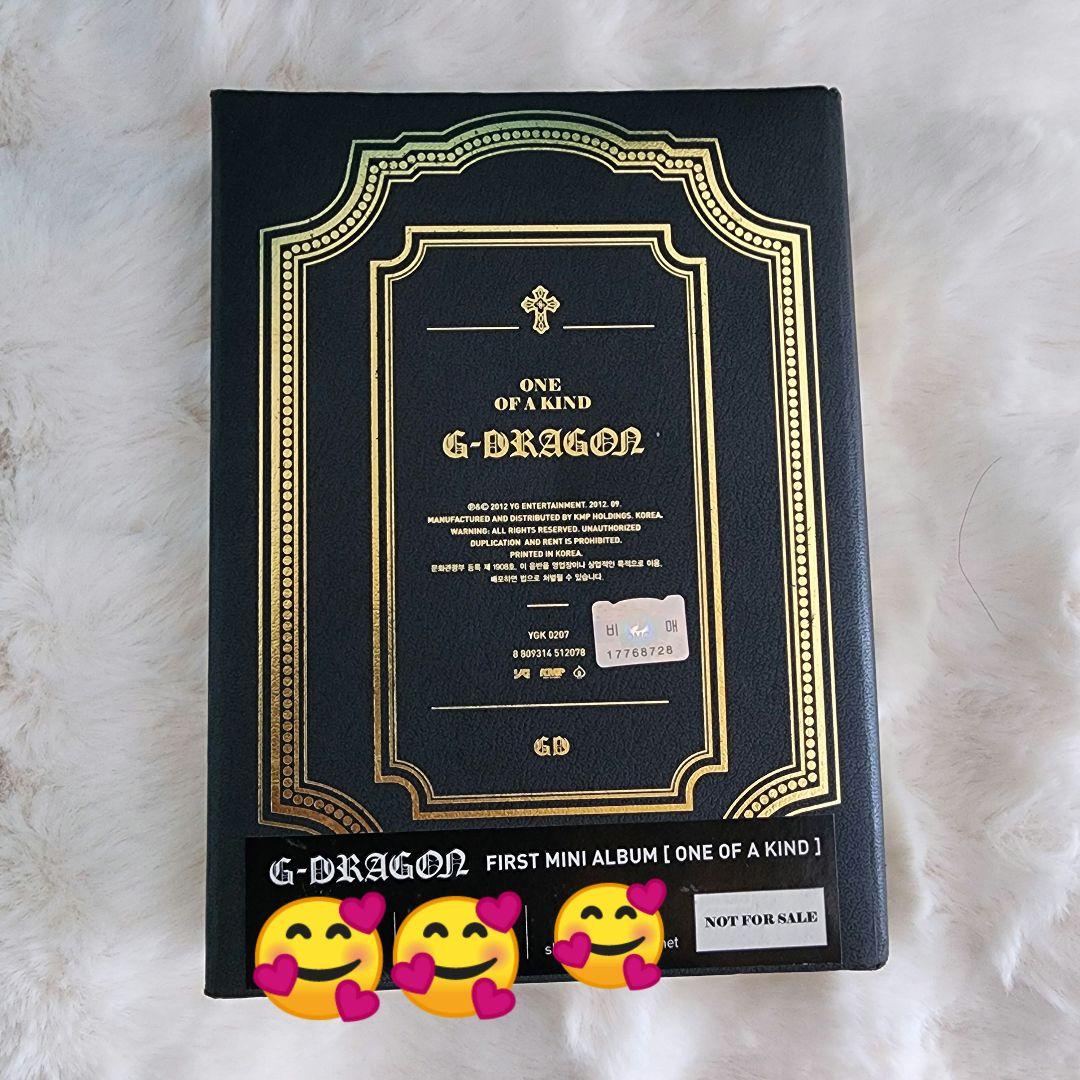 直筆サイン入りG-DRAGON ONE OF A KIND ワンオブアカインド