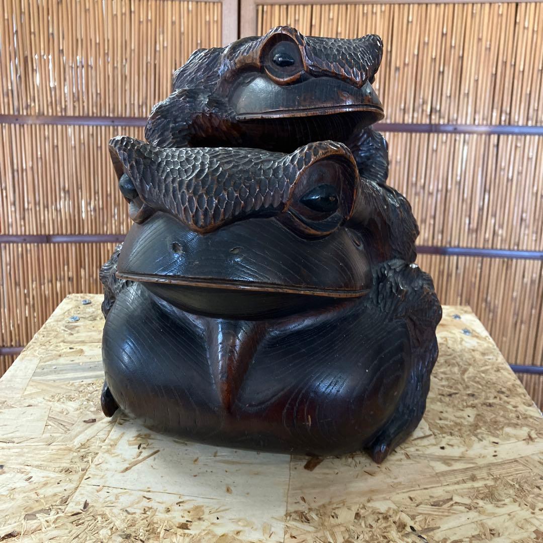 骨董　福かえる　木彫刻　親子かえる　昭和20年頃の作￼Ｎ34KE