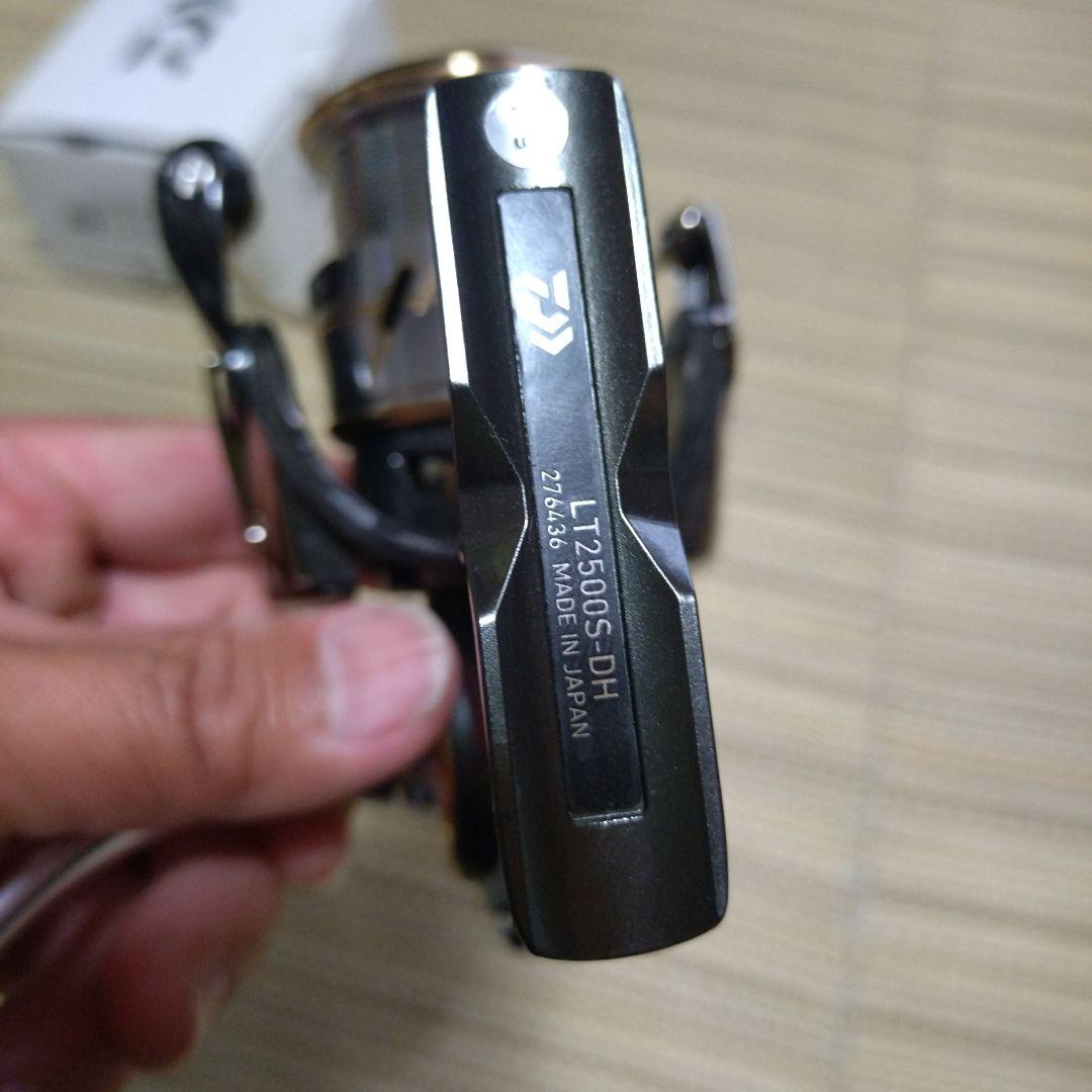 ダイワ　20ルビアス　LT2500S-DH スピニングリール