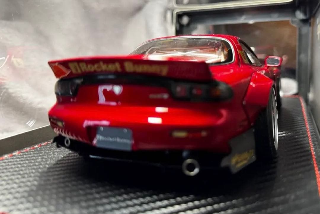 Rocket Bunny RX-7 (FD3S) Red ロケットバニー