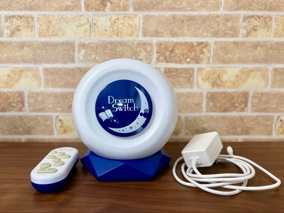 ドリームスイッチ2 ディズニー&ピクサーキャラクターズ　箱付き　説明書あり