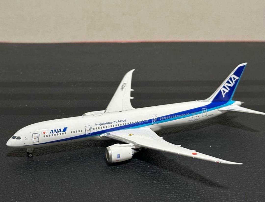 【激レア】Phoenix 1/400 ANA B787-9 JA897A
