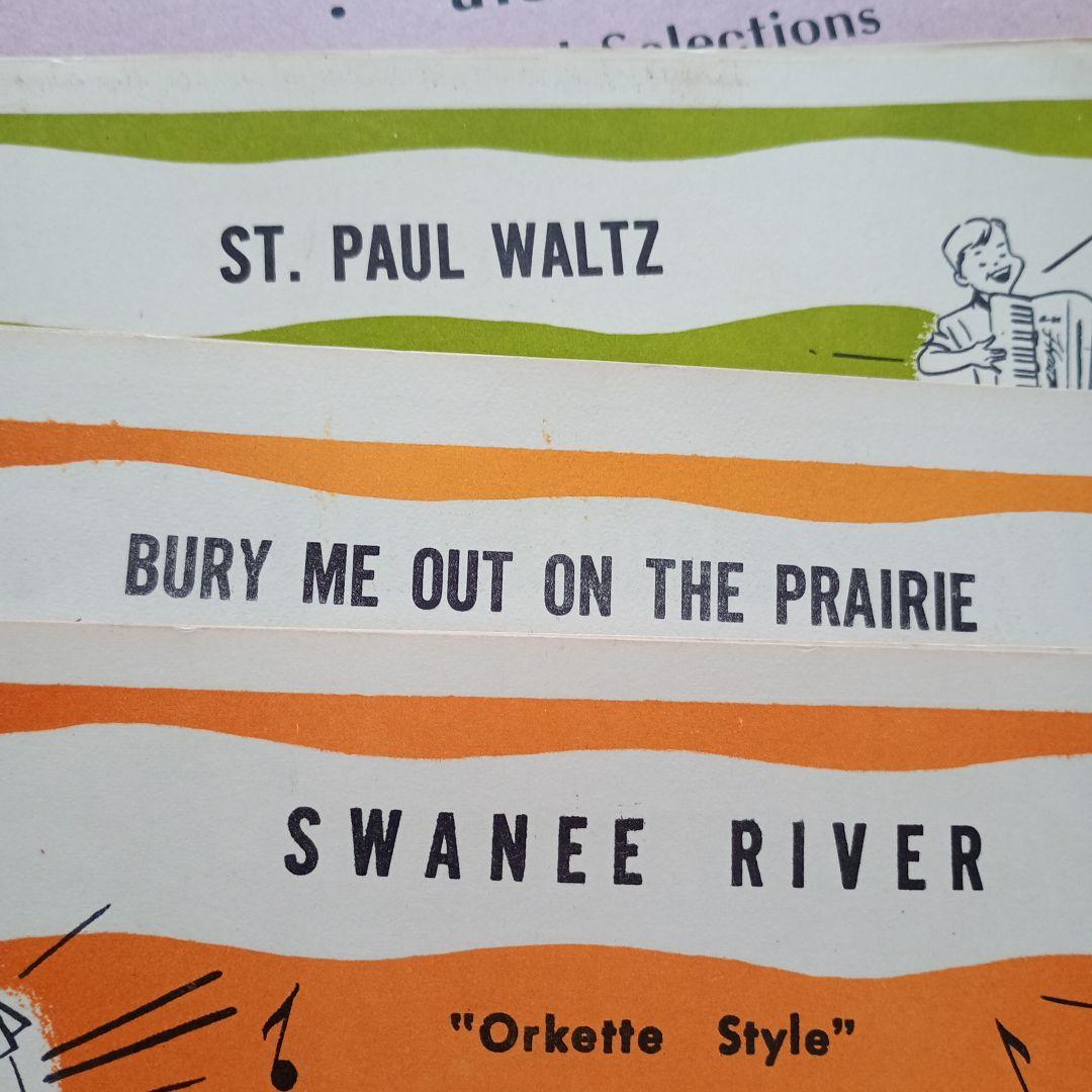 アコーディオン　楽譜　譜面　教則本