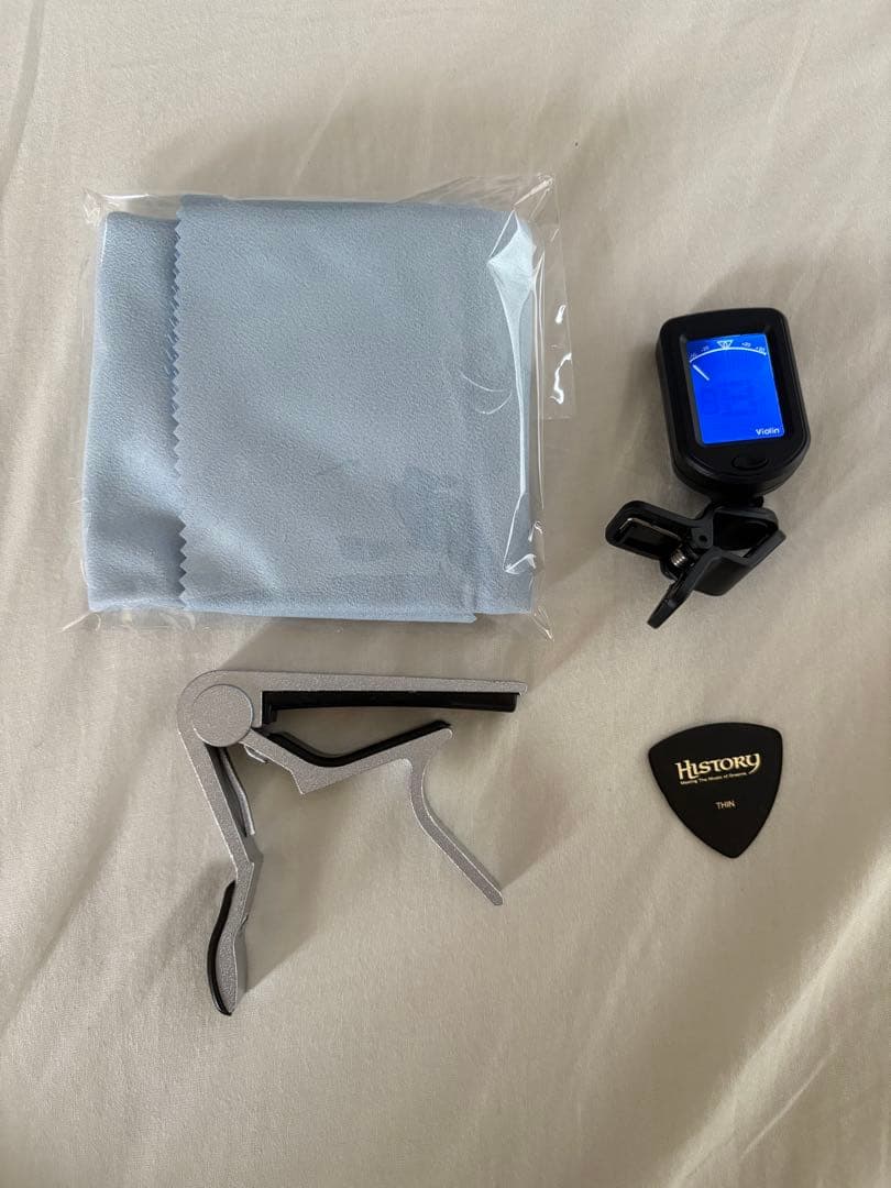 美品　Morrisアコースティックギター　ピック他4点付き！