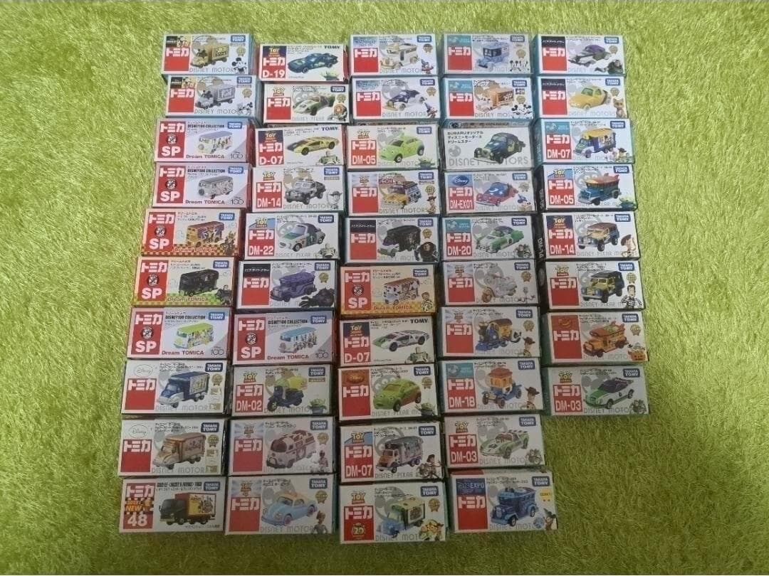 ディズニートミカ　ディズニーモータース　トミカ　まとめ売り　48台売り