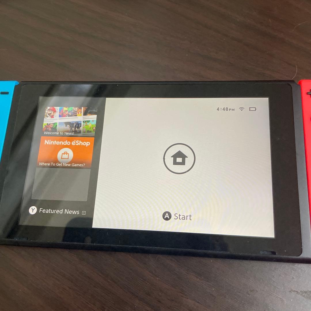 Nintendo Switch 本体、スタンド、ケーブル