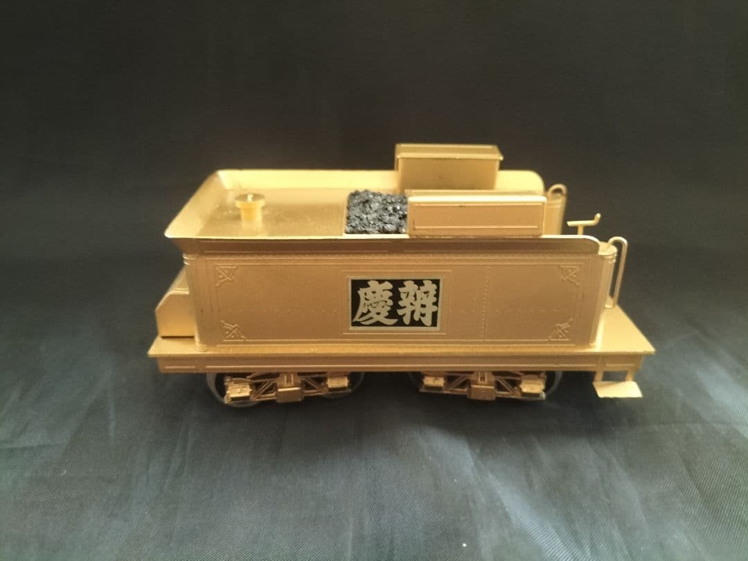 蒸気機関車 弁慶号 H.K PORTER【レール基台・ケース付】