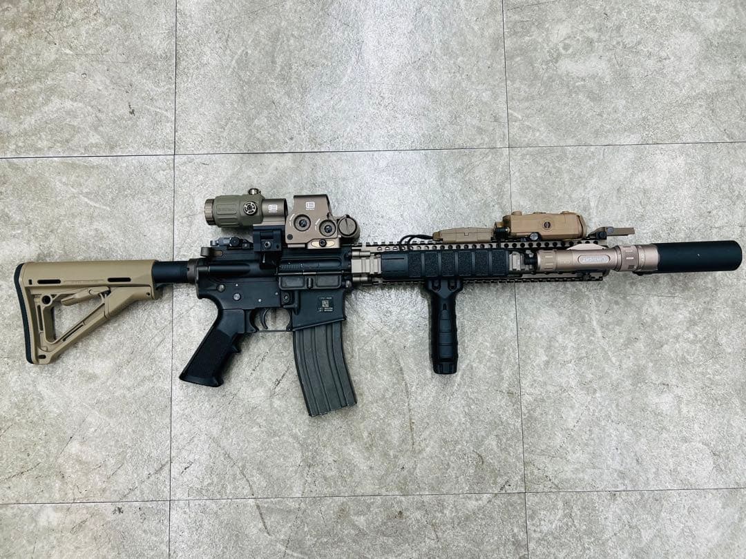 M4 システマ　PTW  電動ガン　MAX2 実物　トレポン　イオテック　特殊部