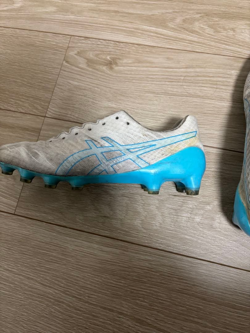 ASICS スパイクシューズ ホワイト/ブルー