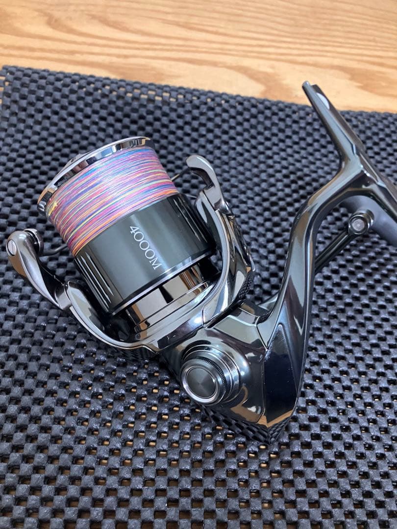 22 ステラ 4000Mスピニングリール シマノ