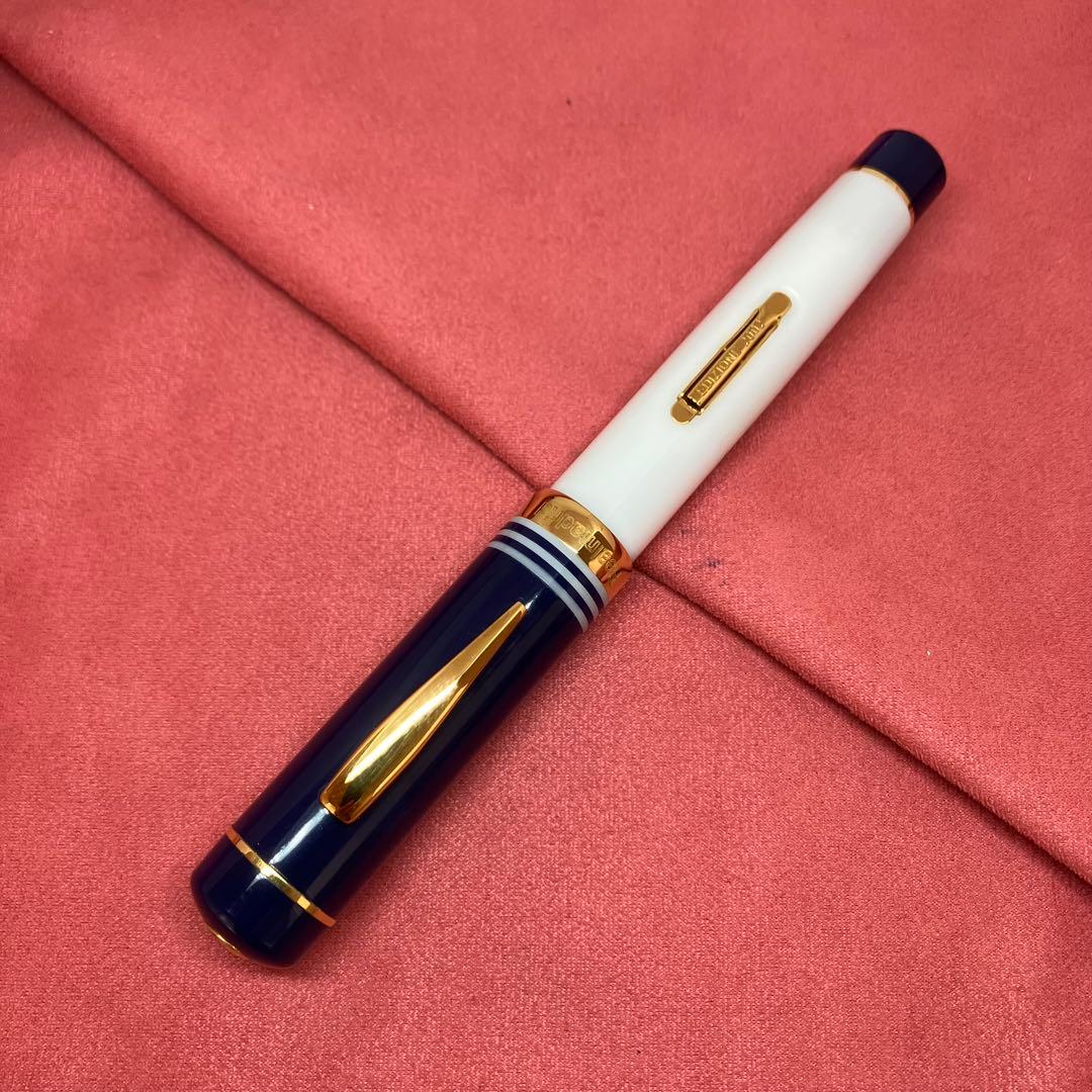 ◾️デルタ レアルマドリード万年筆18K M サイドレバー式