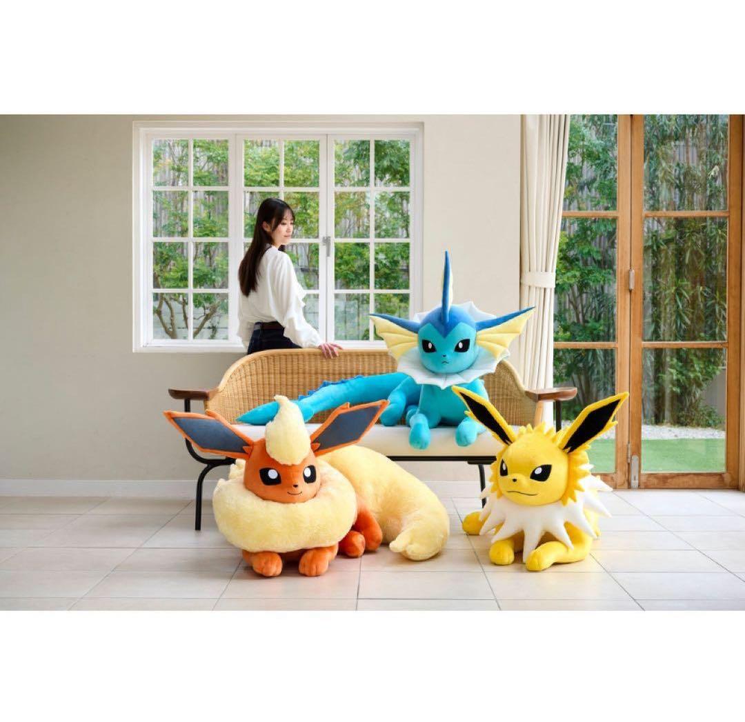 新品未使用 ポケモンセンター 等身大 ブースター ぬいぐるみ 寝そべり