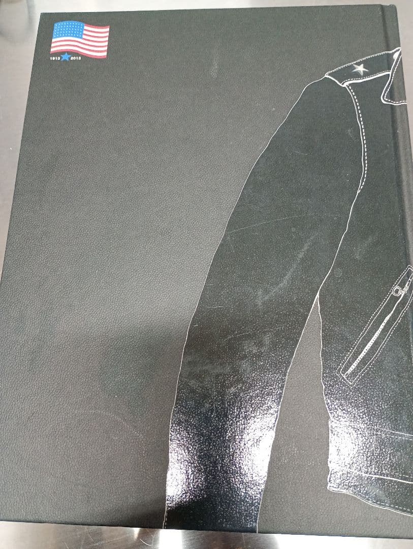 アート・デザイン・音楽 Schott 100 Years of an American Original