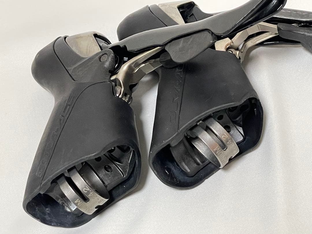 シマノDURA－ACEデュアルコントロールレバーST－7900　レバーのみ中古品