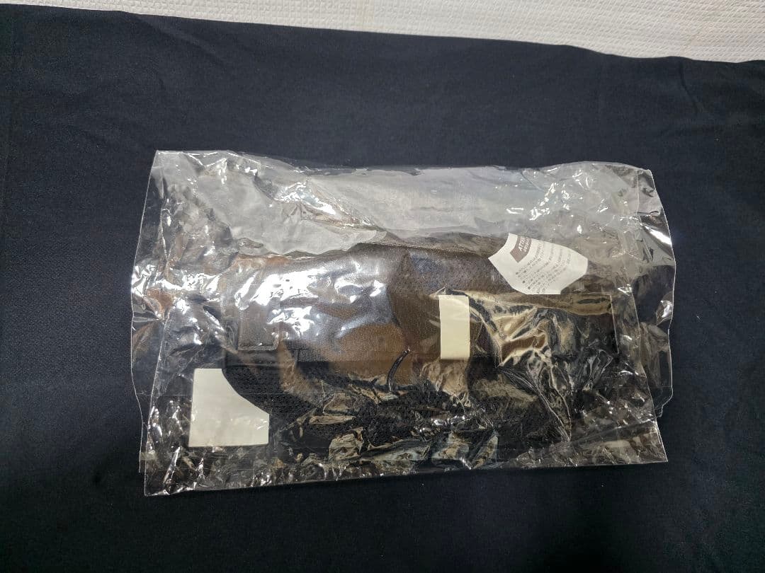 ReoNa Hello UnHAPPY ボディバッグ