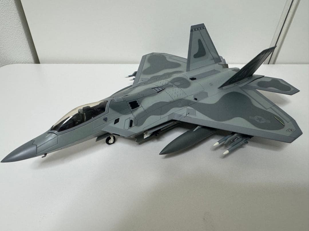 【HOBBY MASTAR】アメリカ空軍F-22 ラプター戦闘機 1/72